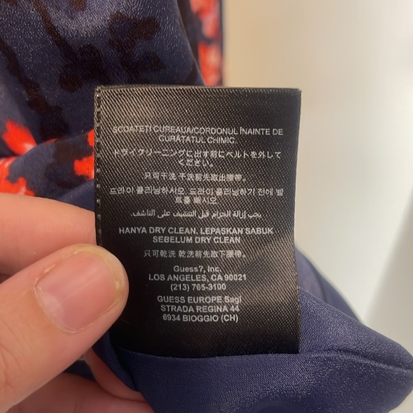 NWOT Guess Navy Floral Dress Size 4 - Picture 6 of 6